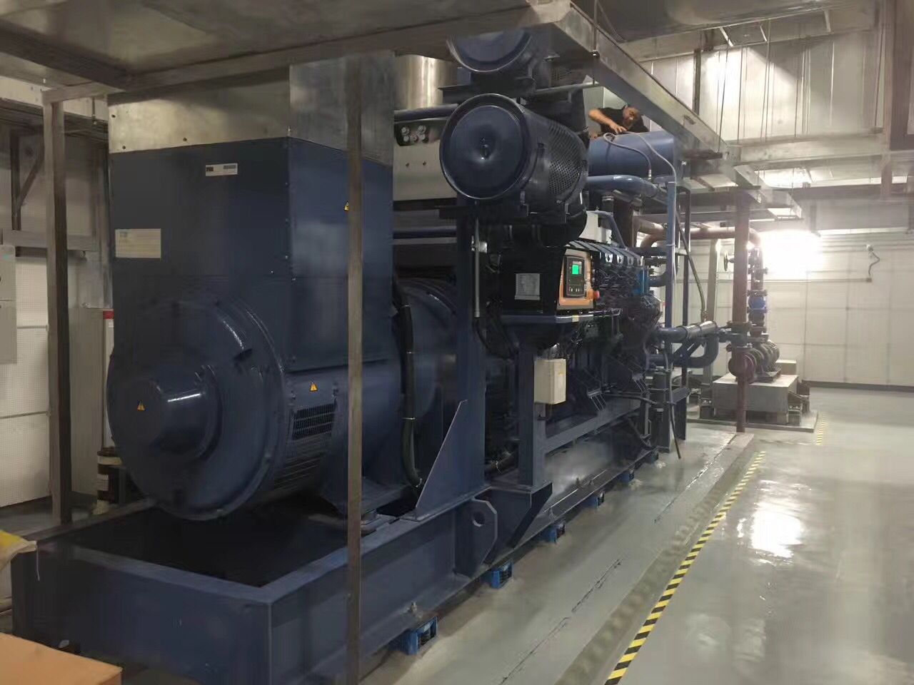 日本三菱循环水冷却发电机组使用现场